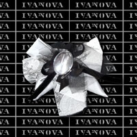 Брошка "Испанская роза" | аксессуары | Дом Моды IVANOVA - разработка и пошив дизайнерской одежды и аксессуаров
